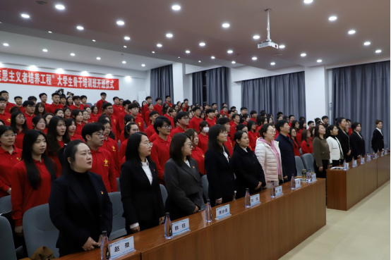 逐夢青馬，揚(yáng)帆起航｜我校第九期“青年馬克思主義者培養(yǎng)工程”大學(xué)生骨干培訓(xùn)班順利開班